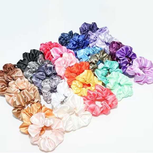 Accessories - 🆕30pcs, Satin Hair Scrunchies